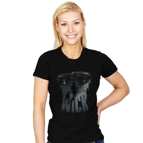 Akirwick - Womens T-Shirts RIPT Apparel Small / Black