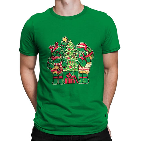 Cozy Xmas - Mens Premium T-Shirts RIPT Apparel Small / Kelly