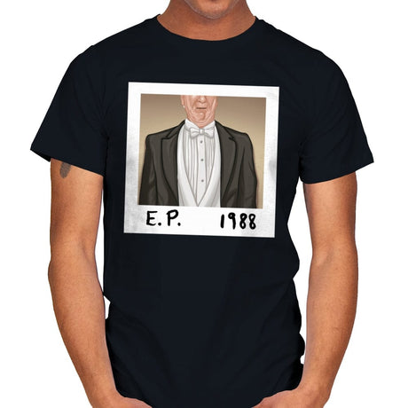 EP1988 - Mens T-Shirts RIPT Apparel Small / Black