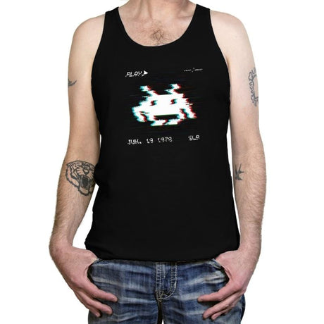 Glitch Invader - Tanktop Tanktop RIPT Apparel X-Small / Black