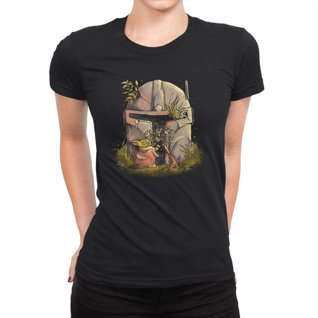 Hunter Helmet  - Womens Premium T-Shirts RIPT Apparel Small / Black