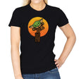 Keep your Balance - Womens T-Shirts RIPT Apparel Small / Black