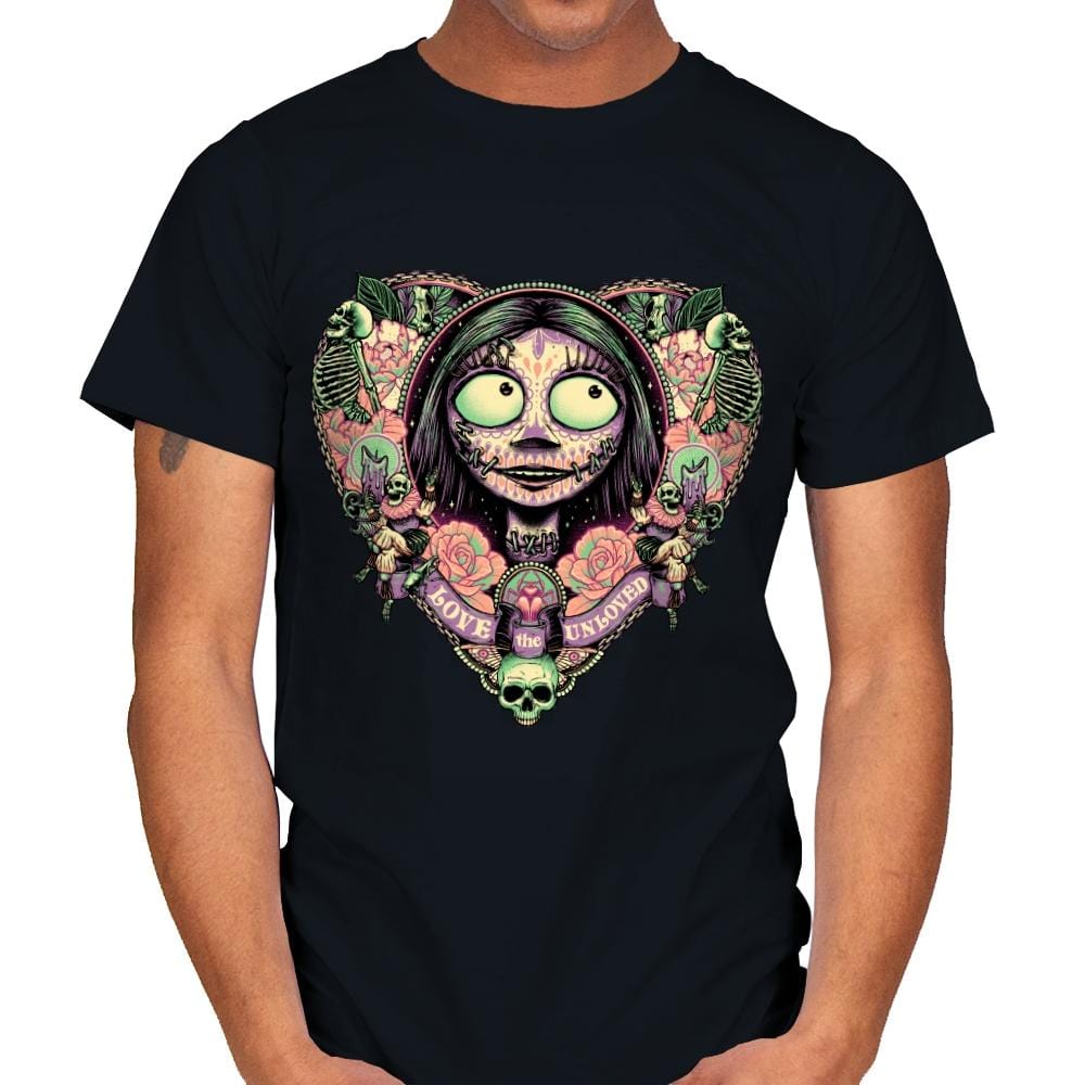 The Lovely Ragdoll - Mens T-Shirts RIPT Apparel Small / Black