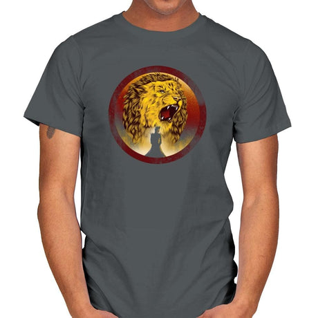 The Queen Regent - Game of Shirts - Mens T-Shirts RIPT Apparel Small / Charcoal