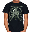 Xenomorph in (your) Chest - Mens T-Shirts RIPT Apparel Small / Black