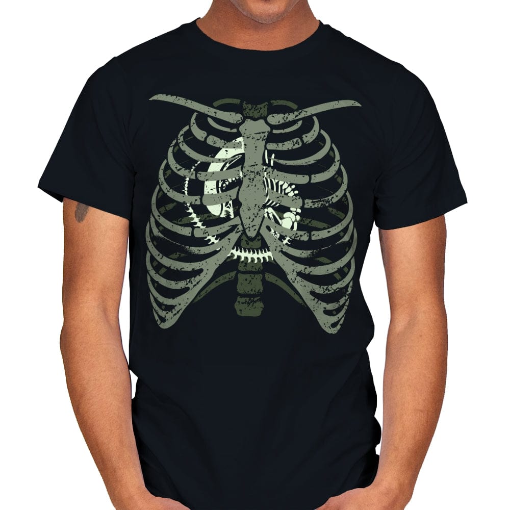 Xenomorph in (your) Chest - Mens T-Shirts RIPT Apparel Small / Black