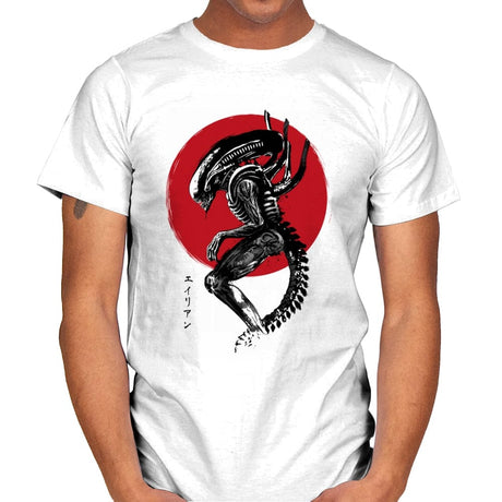 Xenomorph Sumi-e - Mens T-Shirts RIPT Apparel Small / White