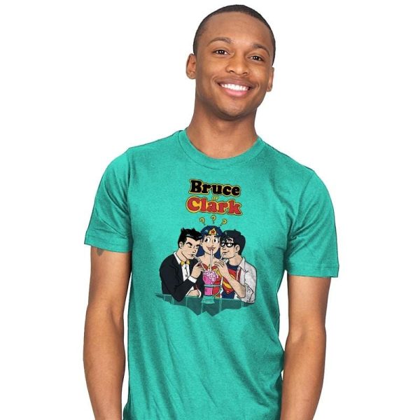 Bruce or Clark Exclusive - Mens T-Shirts RIPT Apparel Small / Mint